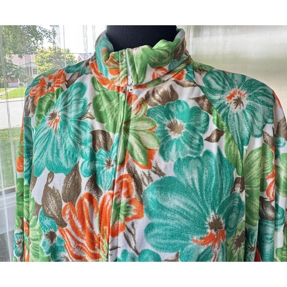 Vintage 1970s robe, bold orange green blue floral, nylon house dress, front zip - Picture 8 of 10